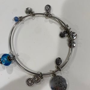 Customizable braclet! Charm braclet!!!